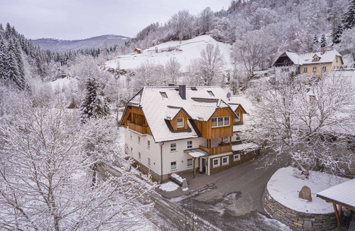 Sankt Georgen am Kreischberg Apartment | Apartment #5 with 2 bedrooms for up to 7 people