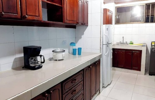 San Andres Apartment | Apartamento El Cedro 102 con Terraza!
