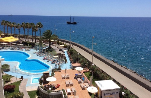 San Fernando Apartment | Apartment on the first floor facing the sea in Patalavaca