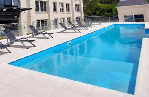 Rio Cuarto Apartment | Apart France - Monoambiente con piscina y estacionamiento