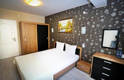 Momchilgrad Apartment | Apart Hotel Central