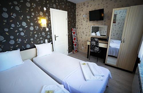 Momchilgrad Apartment | Apart Hotel Central