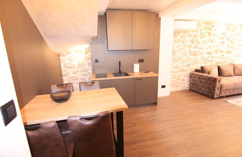 Donje Polje Apartment | Apart hotel Fantasia
