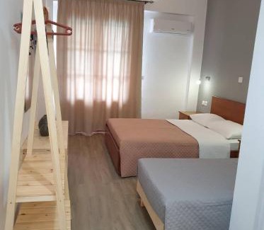 Himare Apartment | Apart-Hotel Llazari