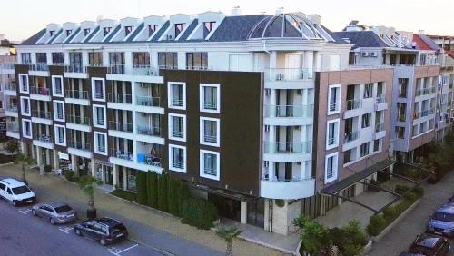 Primorsko Hotel | APART-HOTEL Stamopolu Lux с изглед към морето