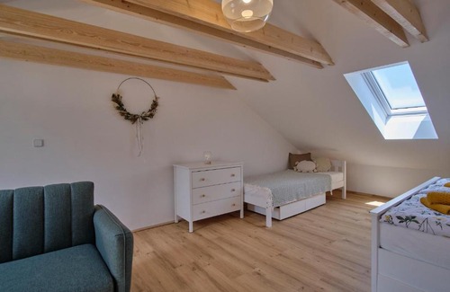 Kobyli House | Apart Kobylí