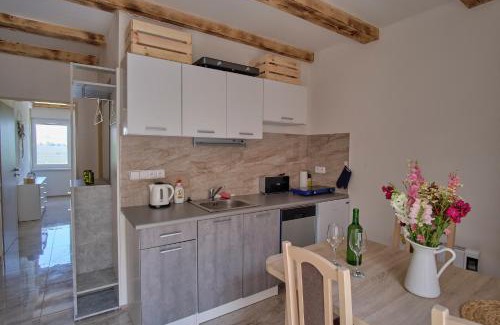 Kobyli House | Apart Kobylí