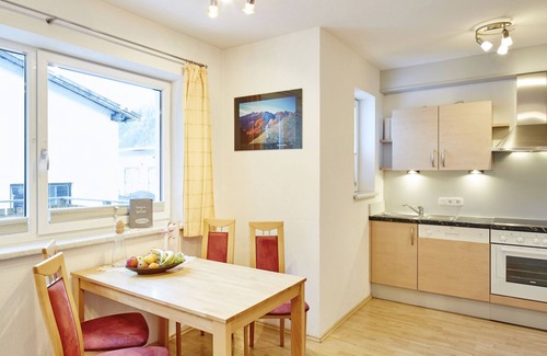Ried im Oberinntal Apartment | Apart rose quartz 50m² with a sunny terrace for 2-5 people