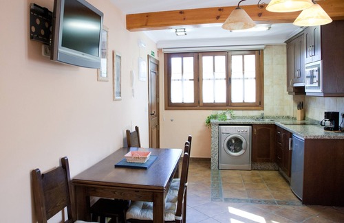 Vigidel Apartment | Apartamentos Valdecarzana . Braña el Revellón Senda del oso