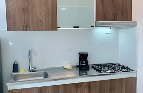 Cali House | Aparta estudio Nawi con aire