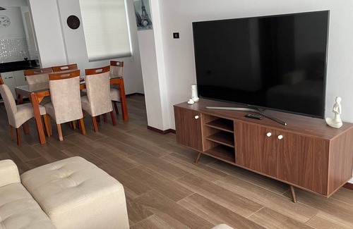 Villa El Salvador Apartment | Apartamentos Privados A1