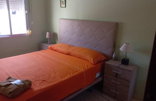 La Linea de la Concepcion Other | Apartamento compartido comedor zona tranquila