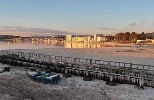 Carril Apartment | Apartamento boutique en la playa con garaje