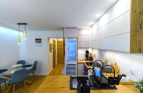 Szczawno-Zdroj Apartment | Apartament Śląski Szczawno-Zdrój 46m, Książ kuchnia klimatyzacja Wifi Parking
