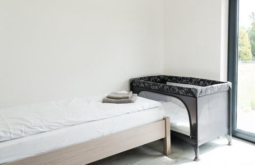 Zary Apartment | Apartament 2 z ogródkiem