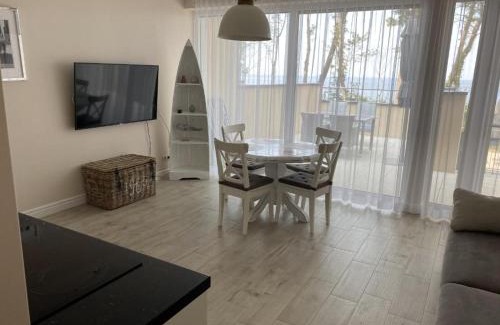 Rewal Apartment | Apartament Amalia z widokiem na morze