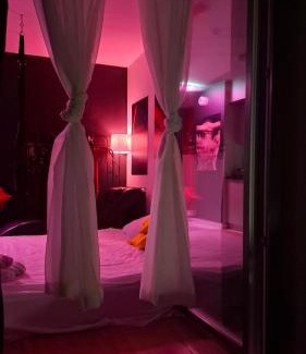 Krzyki Apartment | Apartament BDSM Lalka Miłości