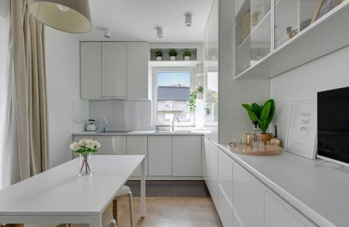 Rumia Apartment | APARTAMENT BLISKO TRÓJMIASTA I KASZUB, 20 minut komunikacją miejską do centrum Gdyni