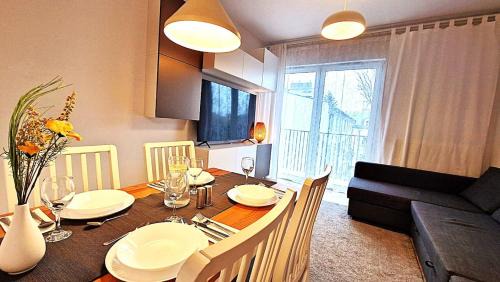 Pruszkow Apartment | Apartament Centrum 55m2 Pruszków