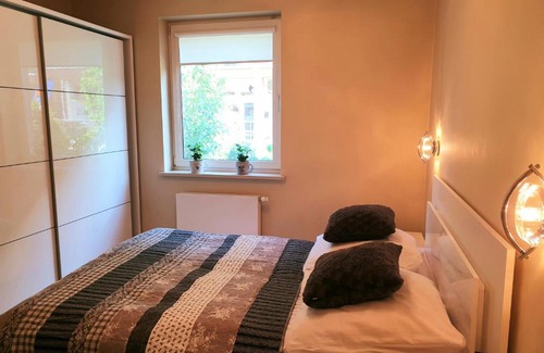 Zielona Gora Apartment | Apartament CRS
