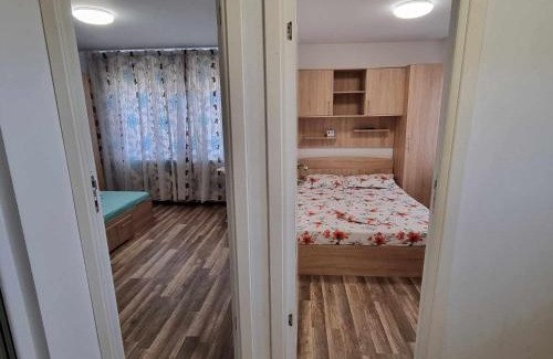 Corabia Apartment | Apartament cu 2 dormitoare - Madalina