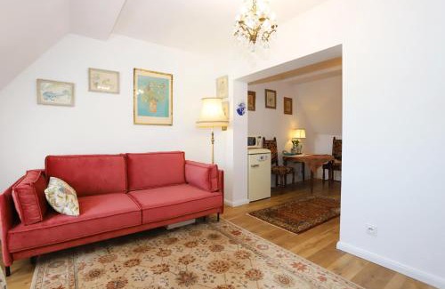 Boguszow-Gorce Apartment | Apartament Eviva l'arte!