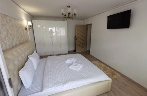 Tirgu Ocna Apartment | Apartament Gold Luxury