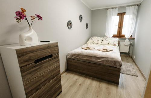 Jelenia Gora Apartment | Apartament KARO 1 Karkonosze