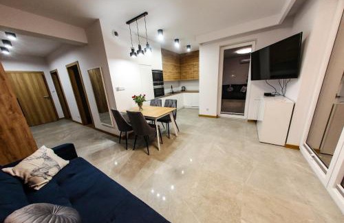 Radom Apartment | Apartament Królowej Jadwigi z garażem