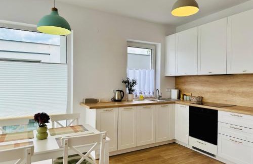 Wierzchowisko Apartment | Apartament Lidia - osiedle monitorowane, prywatne miejsce parkingowe