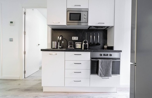 Albacete Apartment | Apartament Mani in Albacete with terrace next to El Corte Inglés