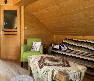 Kroscienko nad Dunajcem Apartment | Apartament nad garażem - , Świt nad Krośnicą,