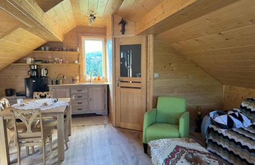 Kroscienko nad Dunajcem Apartment | Apartament nad garażem - , Świt nad Krośnicą,