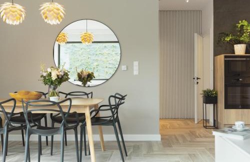 Mechelinki Apartment | Apartament Nadmorski z ogródkiem i sauną