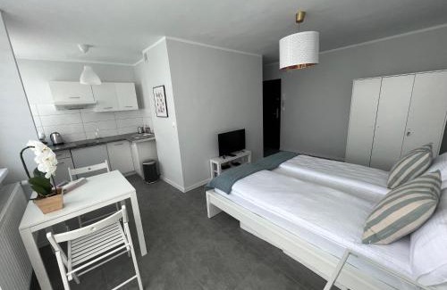 Dzierzoniow Apartment | APARTAMENT OŚ. JASNE 9C