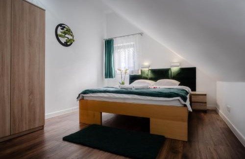 gmina Plesna House | Apartament Dąbrówka w Winiarni