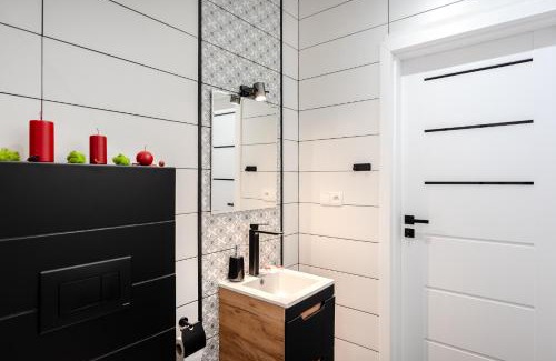 gmina Plesna House | Apartament Dąbrówka w Winiarni