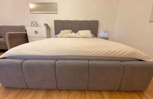 Cieszyn Apartment | Apartament Rodzinny z ogrodem