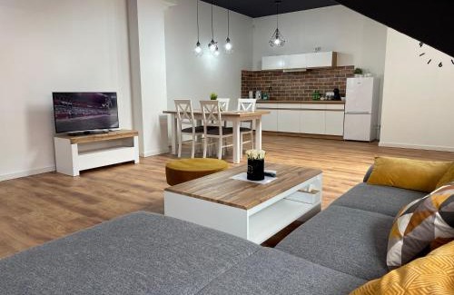 Bochnia Apartment | Apartament Rynek 13 z parkingiem - Centrum Bochni
