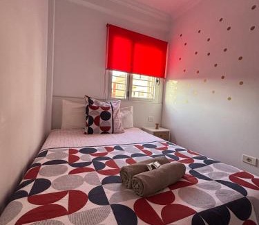 Sardina Apartment | APARTAMENT SARDINA NEAR THE BEACH WITH POOL AND WIFI e