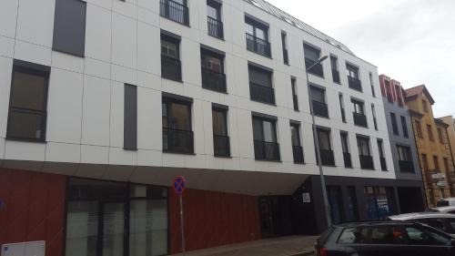 Leszno Apartment | Apartament Skarbowa 1& Parking