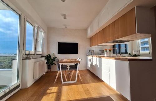 Katowice Apartment | Apartament Widokowa 13-stka z widokiem na Stadion Śląski i Park Śląski, 13 piętro, parking podziemny free