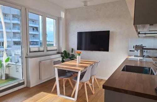 Katowice Apartment | Apartament Widokowa 13-stka z widokiem na Stadion Śląski i Park Śląski, 13 piętro, parking podziemny free