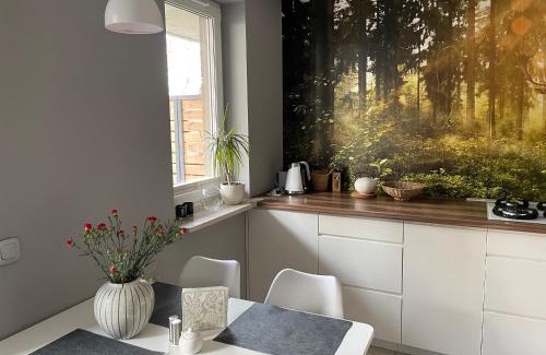 Grochow Apartment | Apartament z tarasem przy parku