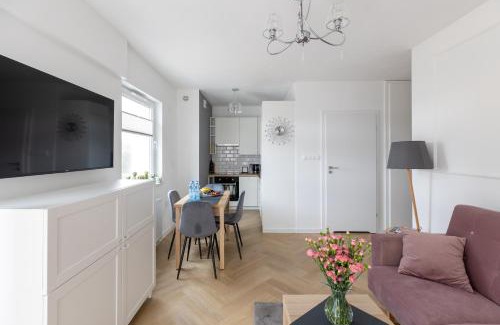 Kielce Apartment | Apartament Zagnańska Patio Vita- z garażem podziemnym i klimatyzacją