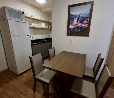 Centro Apartment | Apartamento 1 quarto, com garagem no centro próximo Hospital de Caridade