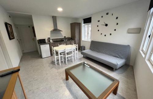 Irixoa Apartment | Apartamento A