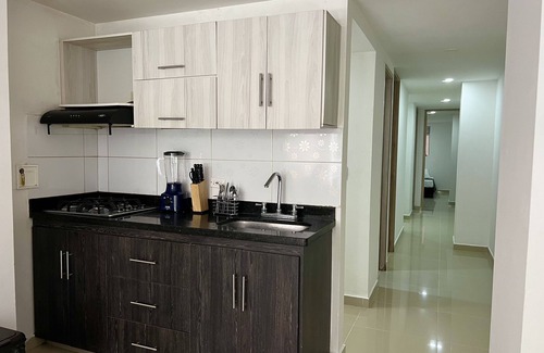 Bello Apartment | ¡apartamento a Solo 2 Minutos de Centro Comercial Cerca a Medellín!
