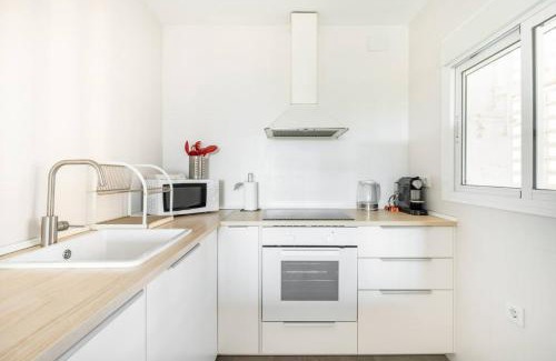 Juan XXIII Apartment | Apartamento amplio con 4 habitaciones y 2 baños - Great apartment with 4 rooms - 2 baths