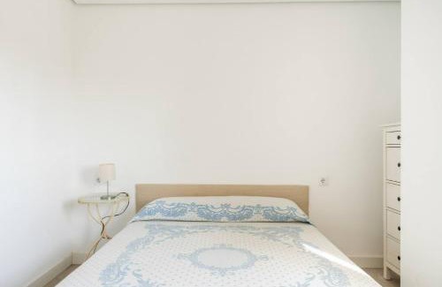 Juan XXIII Apartment | Apartamento amplio con 4 habitaciones y 2 baños - Great apartment with 4 rooms - 2 baths